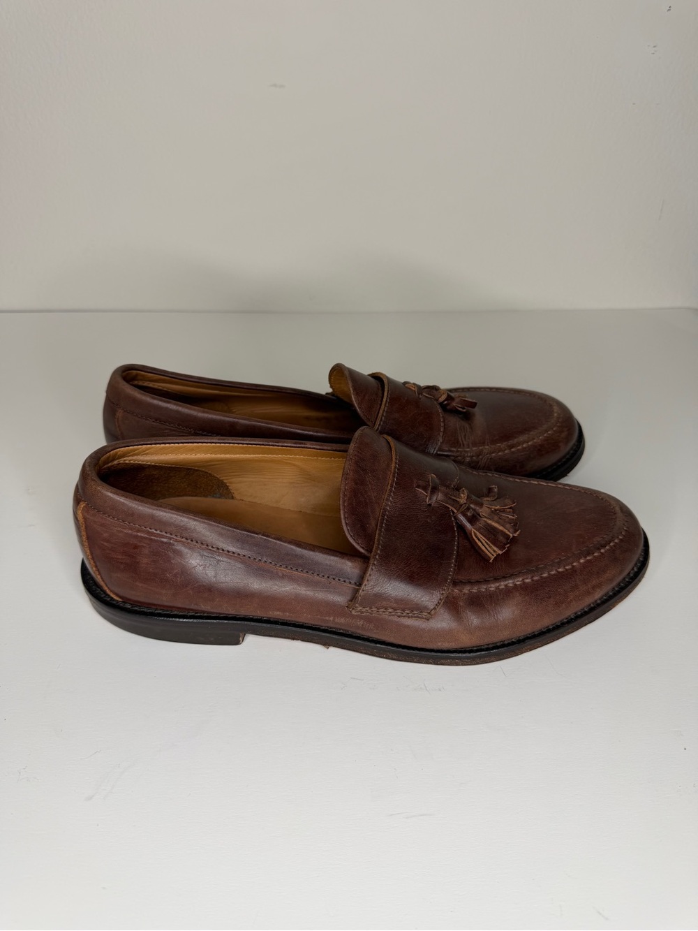 Bloomingdales Shoes Loafers Tassel Men Size 9.5 Brown Leather Italy Slip Ons